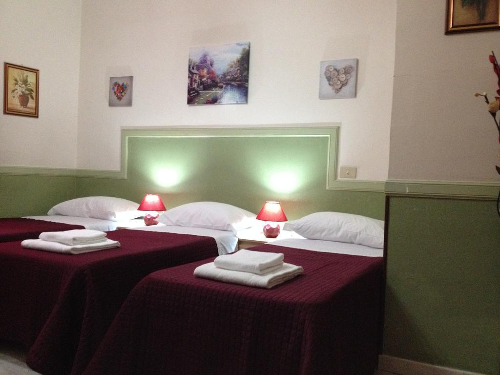 Rome Rainbow Guest House Δωμάτιο φωτογραφία